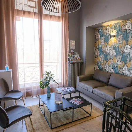 Central Hotel 3*